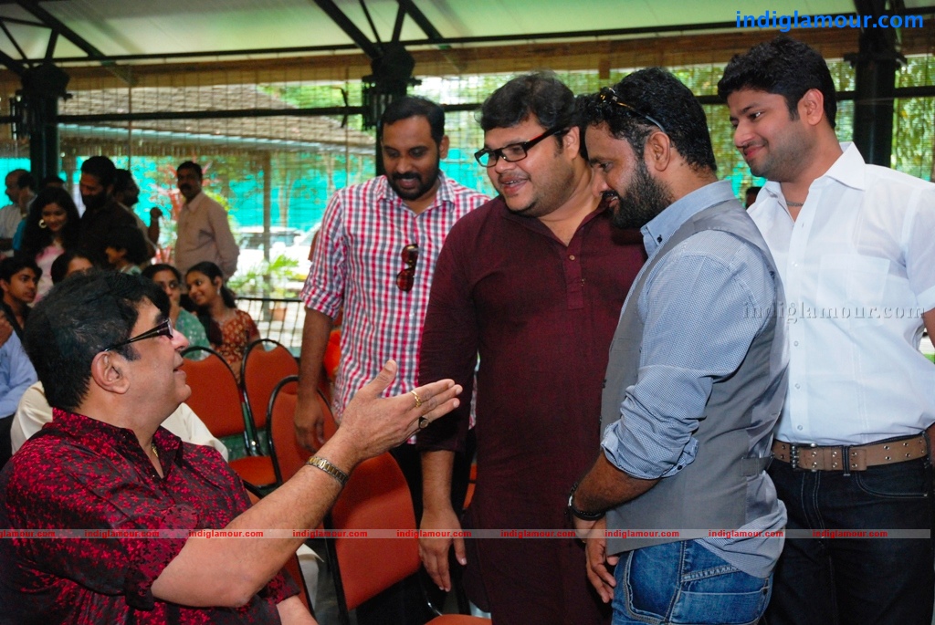 Fathers Day Movie Pooja Event hd photo