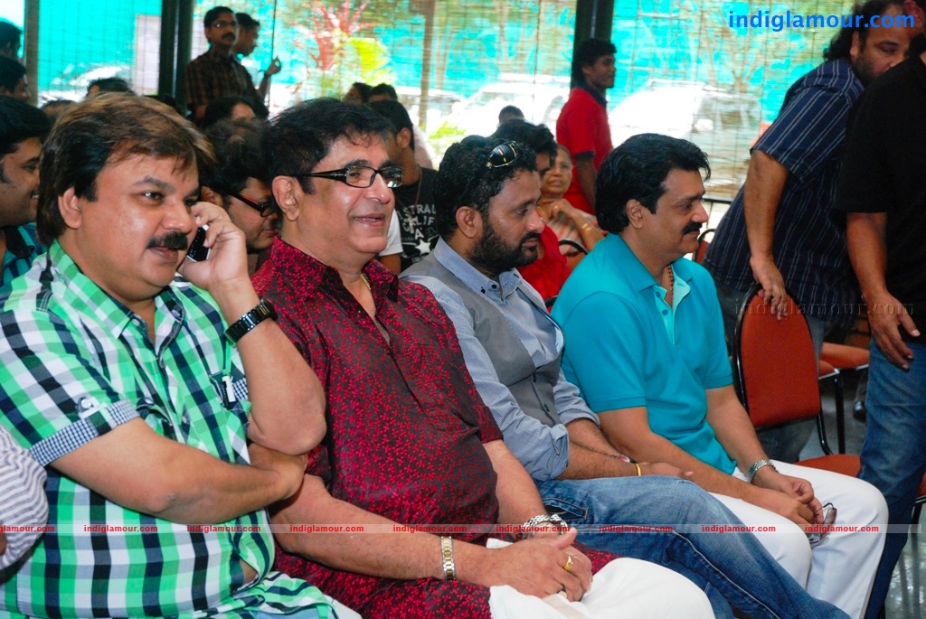 Fathers Day Movie Pooja Event hd photo