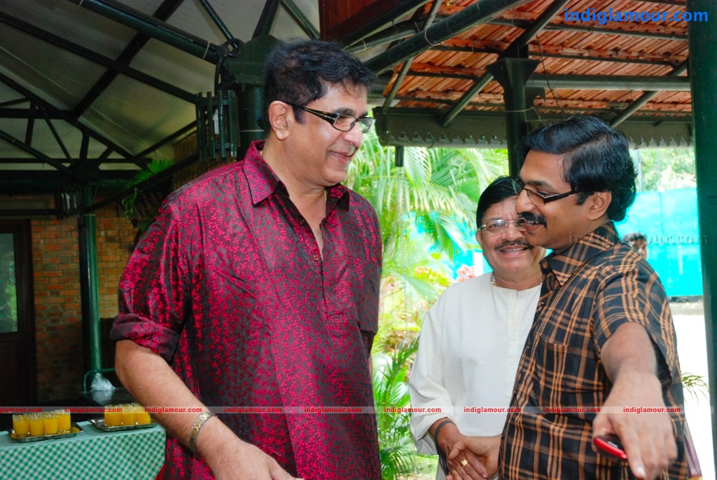 Fathers Day Movie Pooja Event hd photo