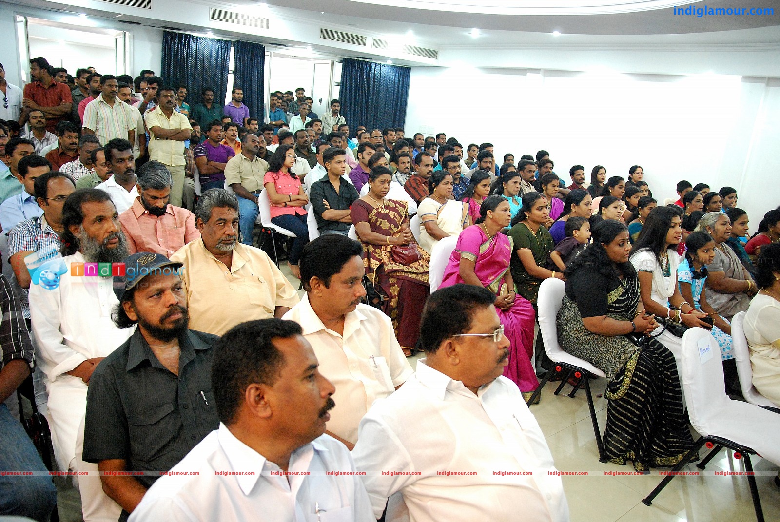 Kaattu Paranja Kadha Movie Pooja Event hd photo