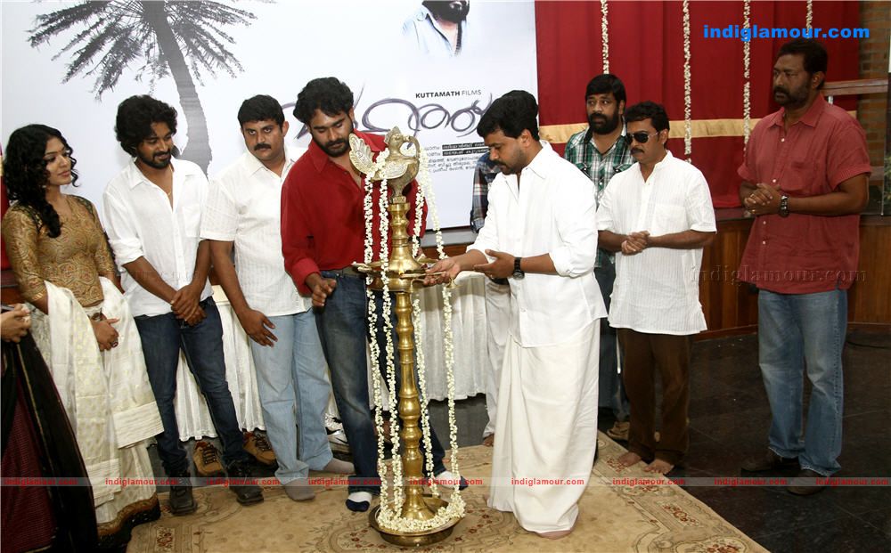 Suhruthu Movie Pooja Event hd photo