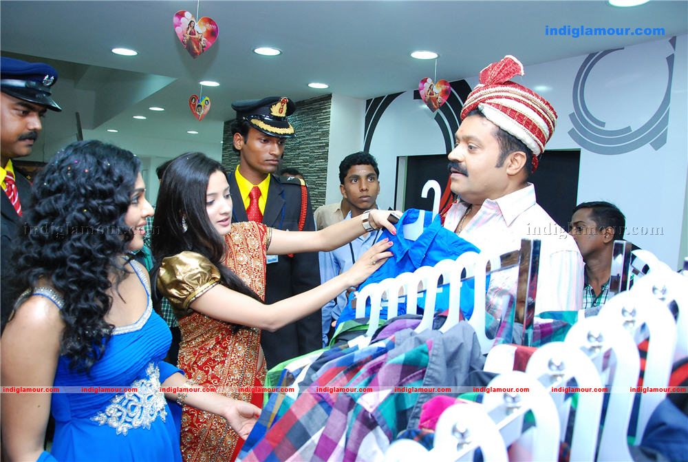 Wedland Silks And Sarees Inauguration at Kollam Event hd photo