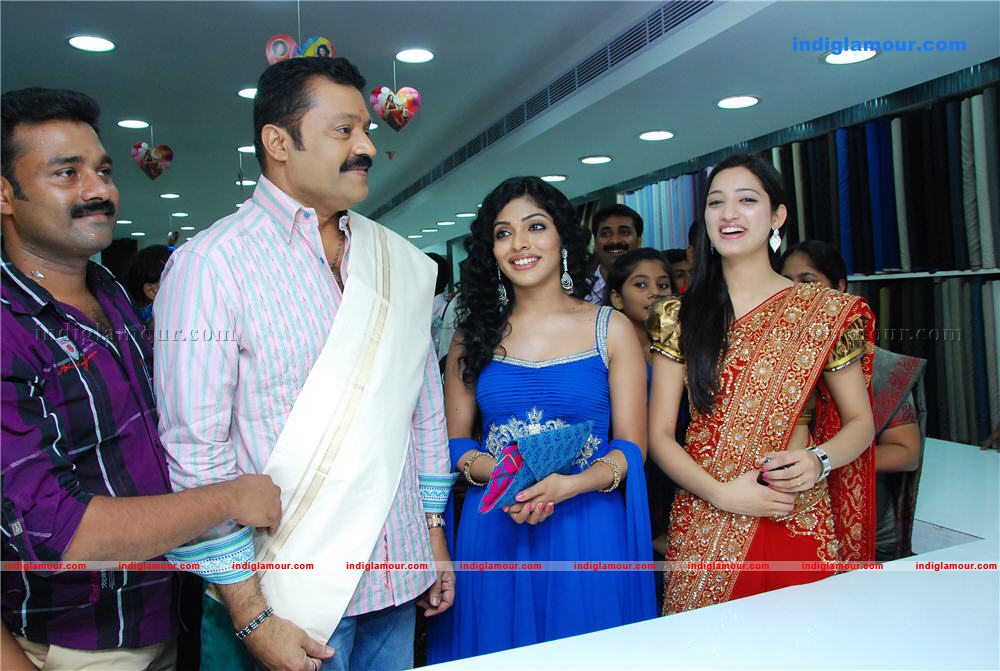 Wedland Silks And Sarees Inauguration at Kollam Event hd photo