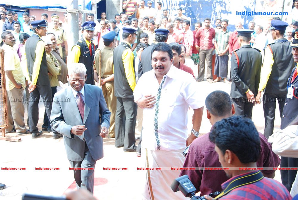 Wedland Silks And Sarees Inauguration at Kollam Event hd photo