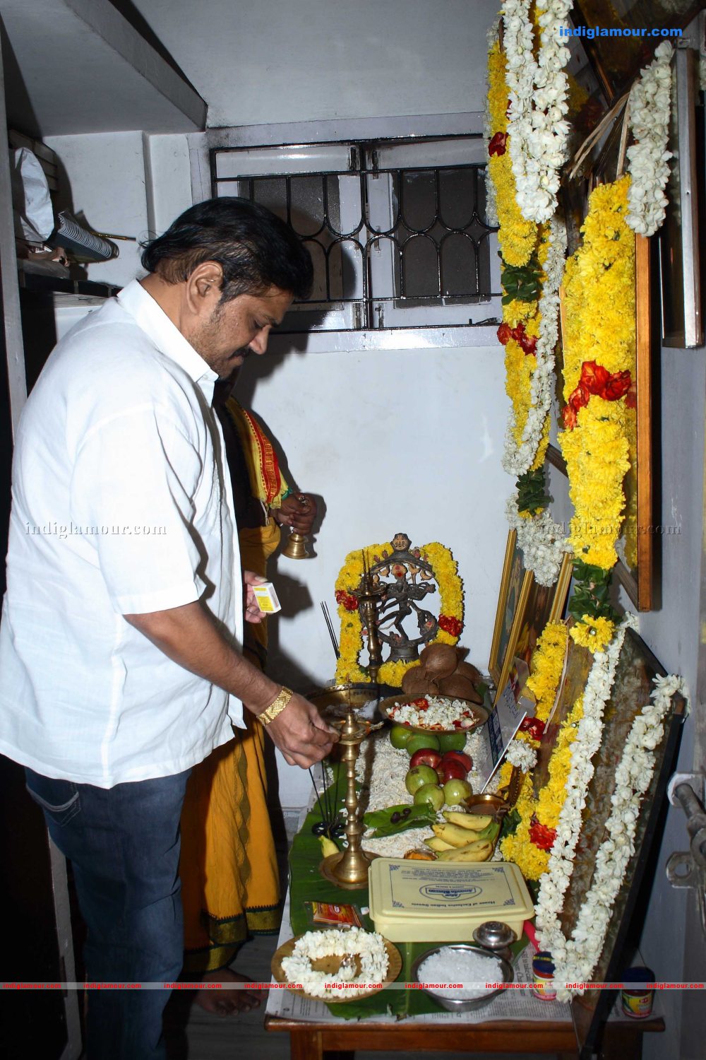 Spanish Masala Song Recording Pooja Event hd photo