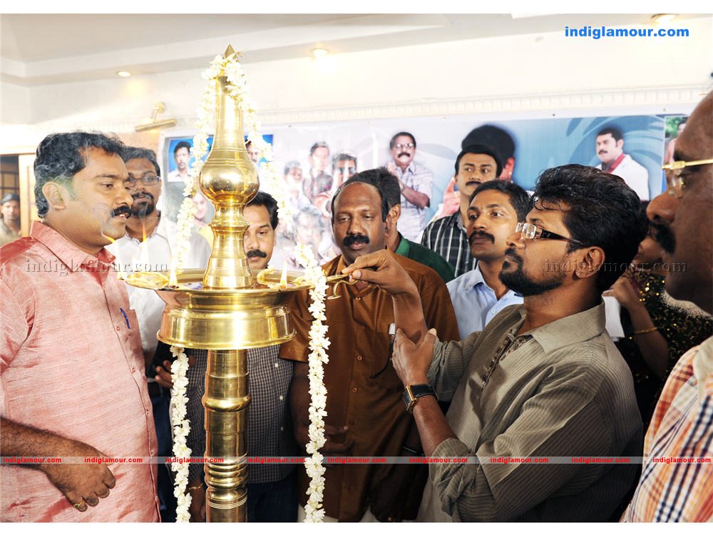 Oru Kudamba Chitram Malayalam Movie Pooja Event hd photo