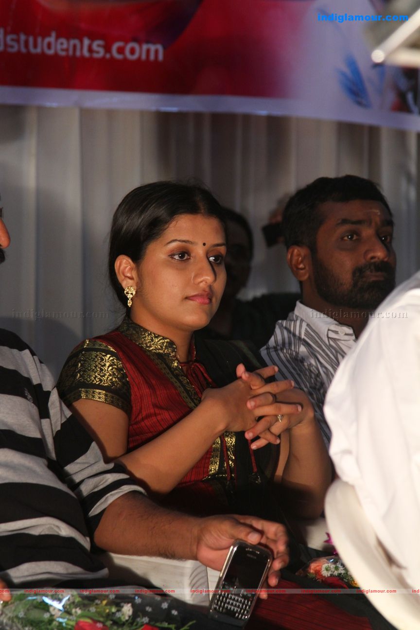 Salim Kumar Honoured by Maharajas College Students stills Event hd photo