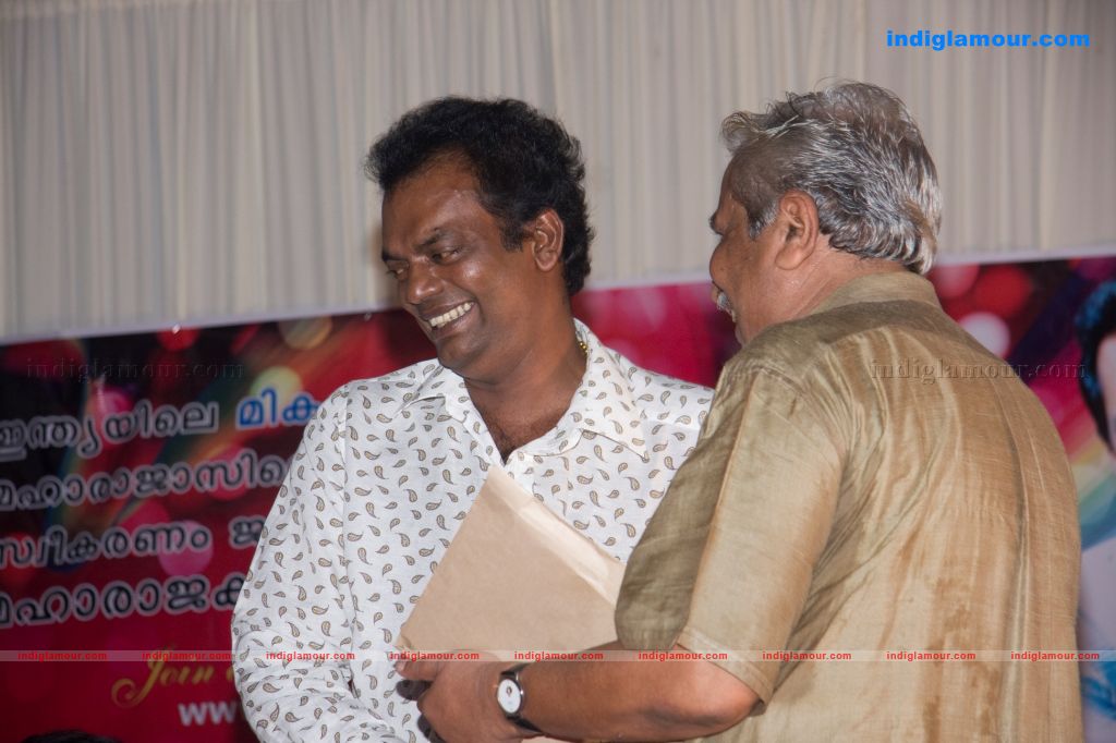 Salim Kumar Honoured by Maharajas College Students stills Event hd photo