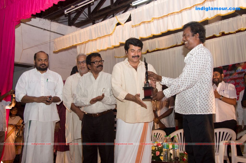 Salim Kumar Honoured by Maharajas College Students stills Event hd photo