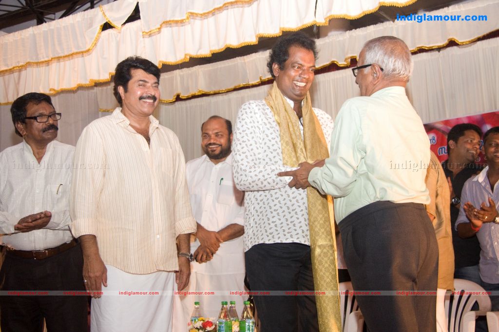 Salim Kumar Honoured by Maharajas College Students stills Event hd photo
