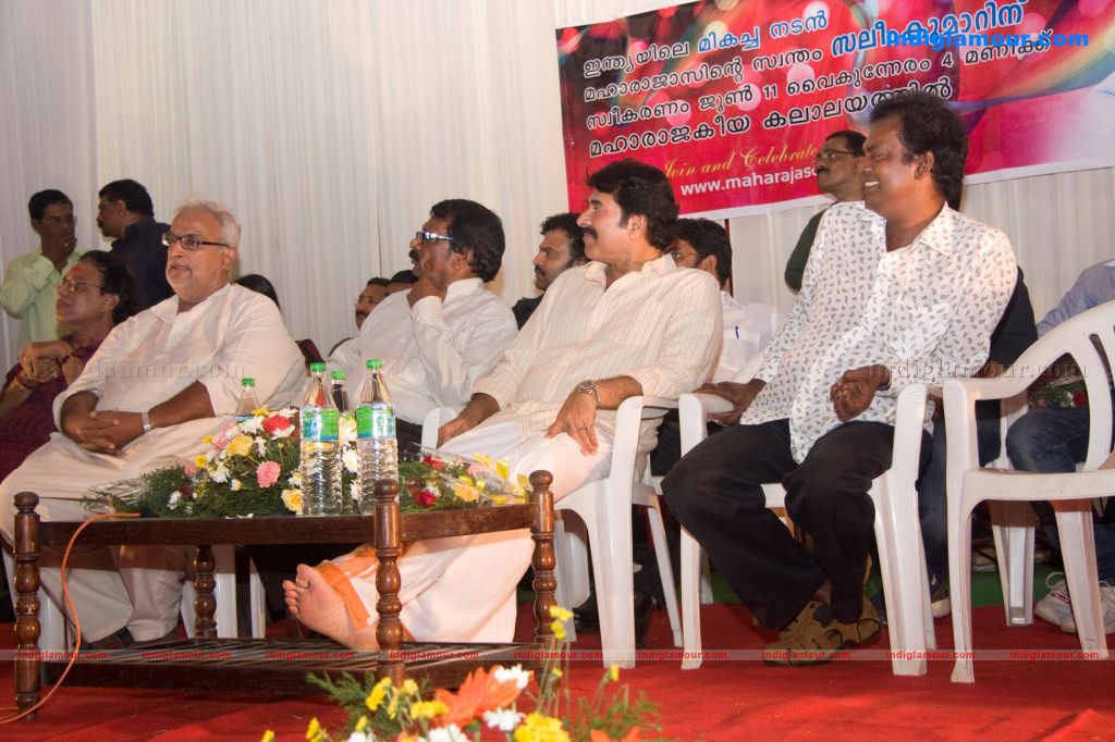 Salim Kumar Honoured by Maharajas College Students stills Event hd photo