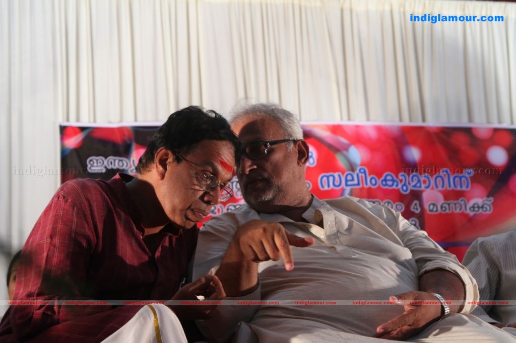 Salim Kumar Honoured by Maharajas College Students stills Event hd photo
