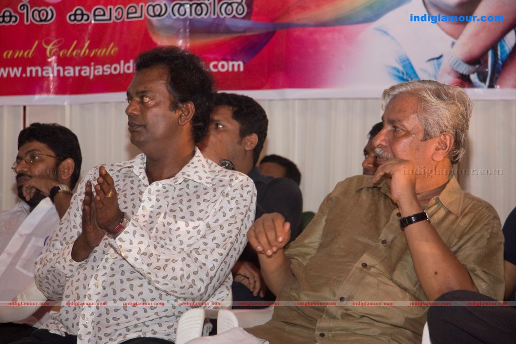 Salim Kumar Honoured by Maharajas College Students stills Event hd photo