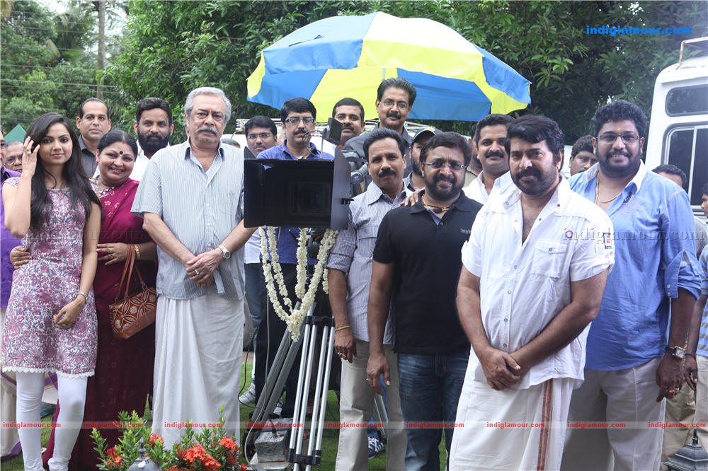 King and Commissioner movie pooja photos Event hd photo