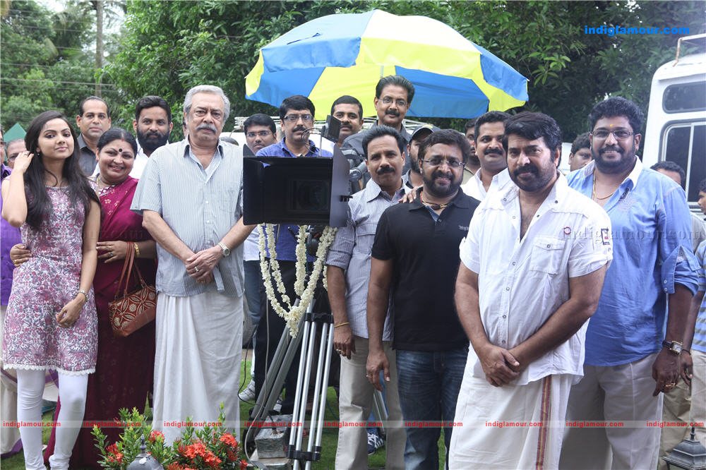 King and Commissioner movie pooja photos Event hd photo
