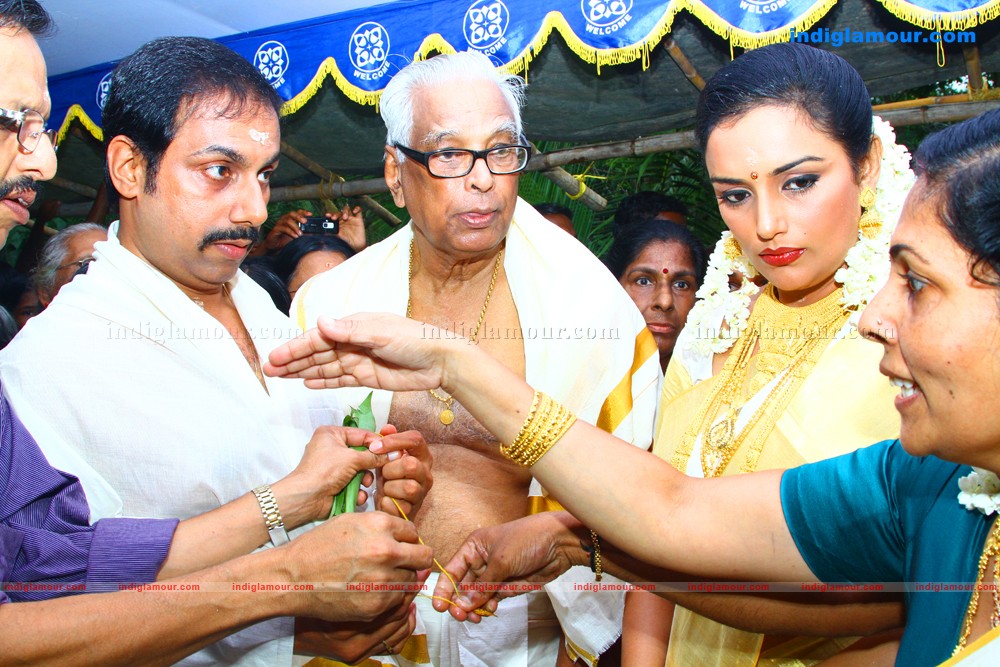 Swetha Menon Wedding photos Event hd photo