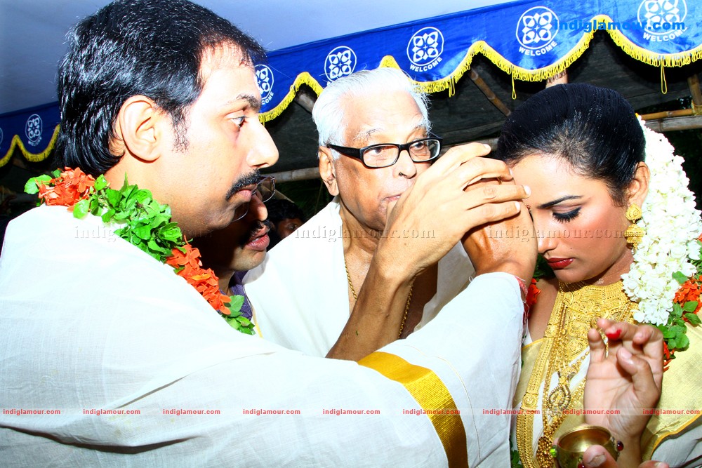 Swetha Menon Wedding photos Event hd photo