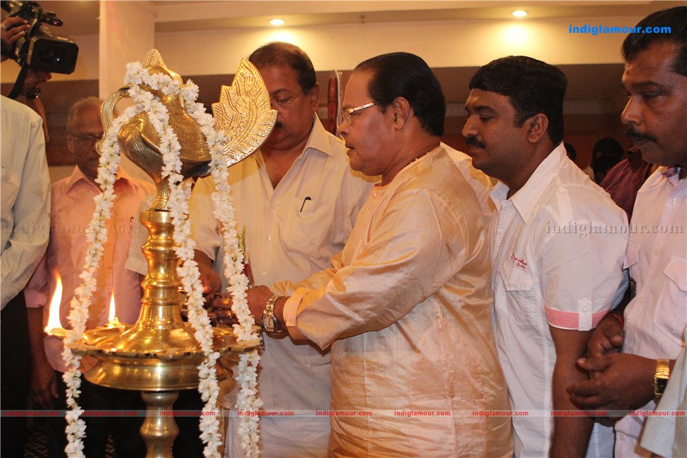 Doctor Inccocent annu movie pooja Event hd photo