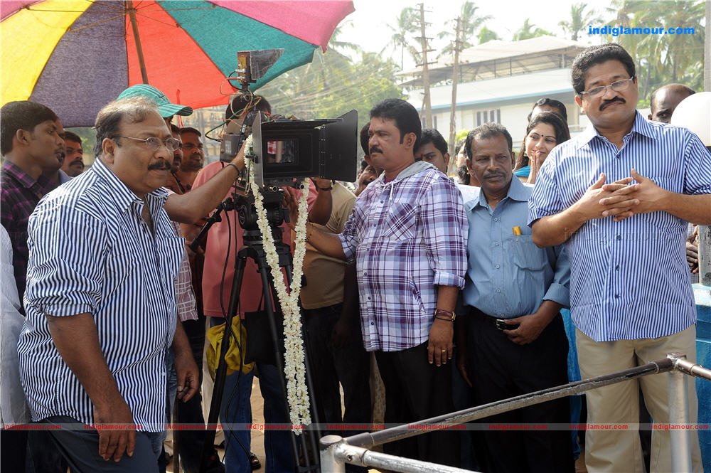 Paachuvum Kovaalanum Malayalam Movie Pooja Event hd photo