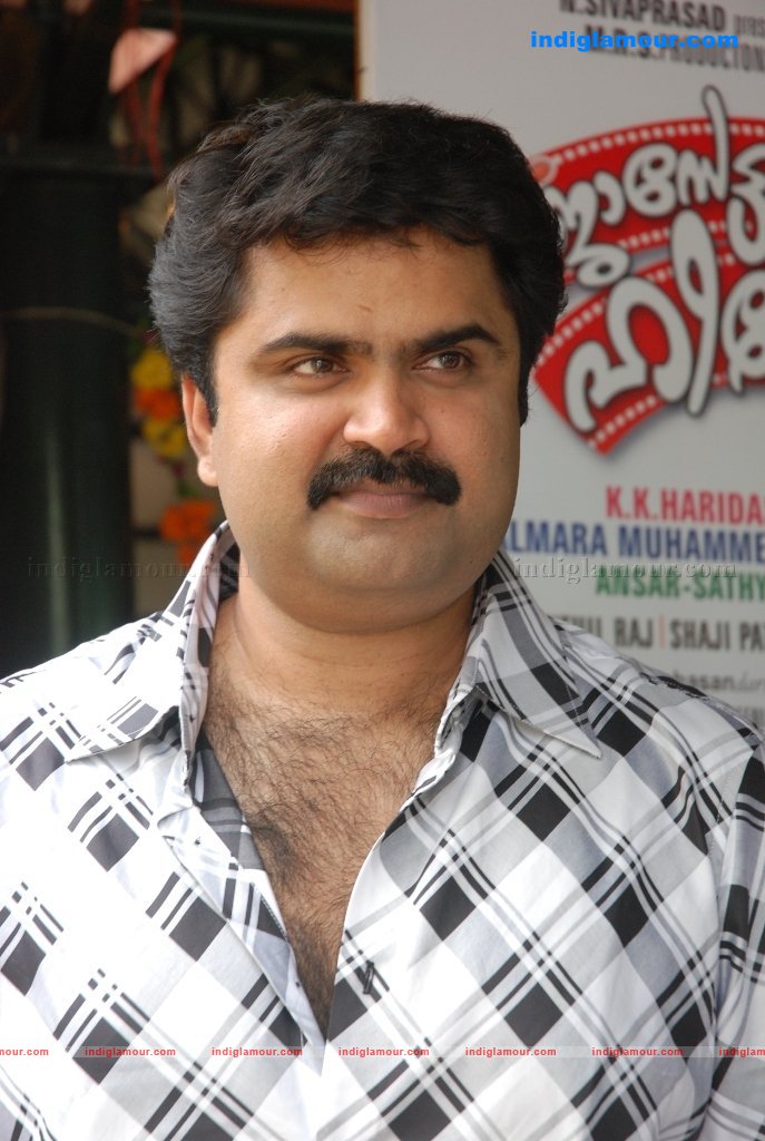 Jossettante Hero Movie pooja Event hd photo