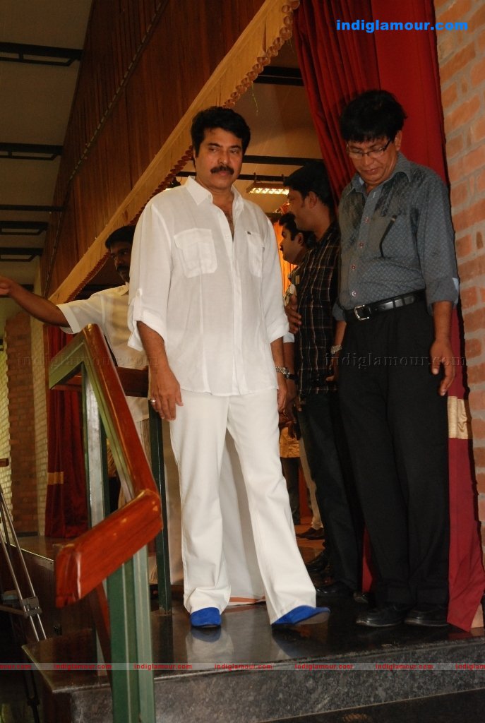 Jossettante Hero Movie pooja Event hd photo