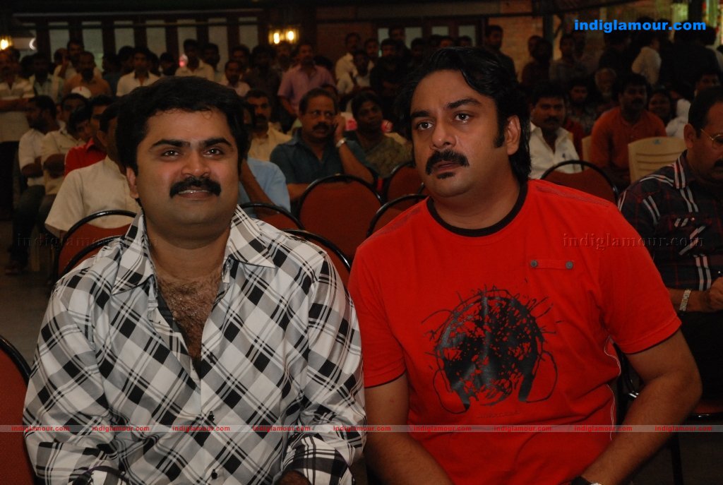 Jossettante Hero Movie pooja Event hd photo