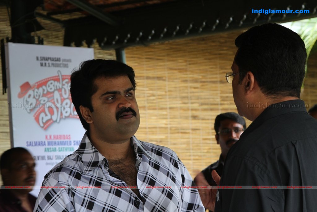 Jossettante Hero Movie pooja Event hd photo