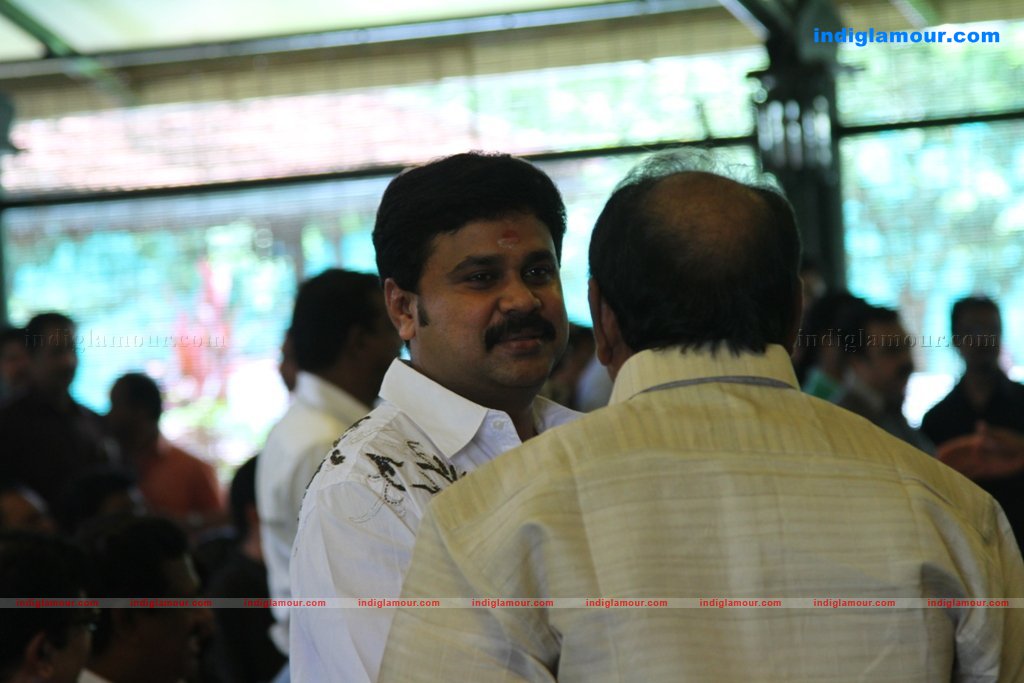 Jossettante Hero Movie pooja Event hd photo