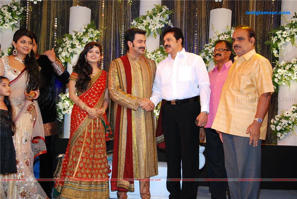 Indrajith Poornima at Prithviraj's wedding reception Event hd photo