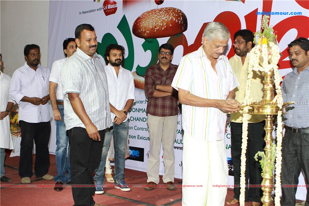 Sandwitch movie pooja Event hd photo