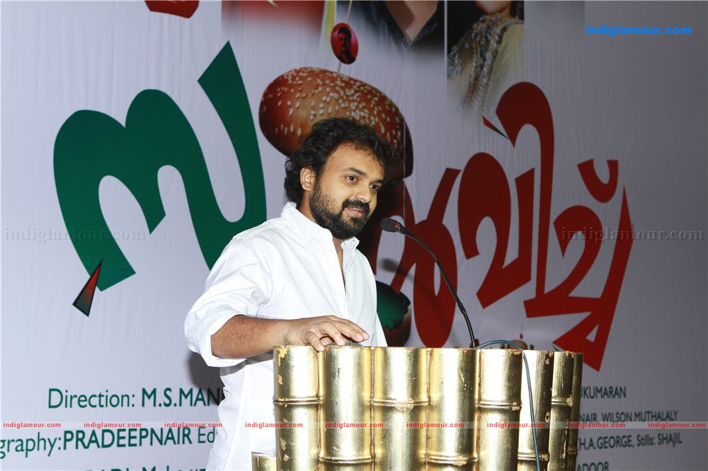 Sandwitch movie pooja Event hd photo