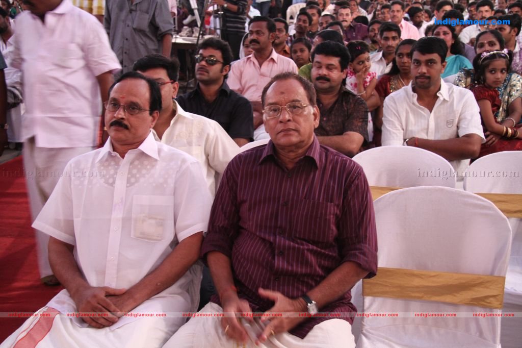 MLA Mani Patham Classum Gusthiyum Pooja Event hd photo