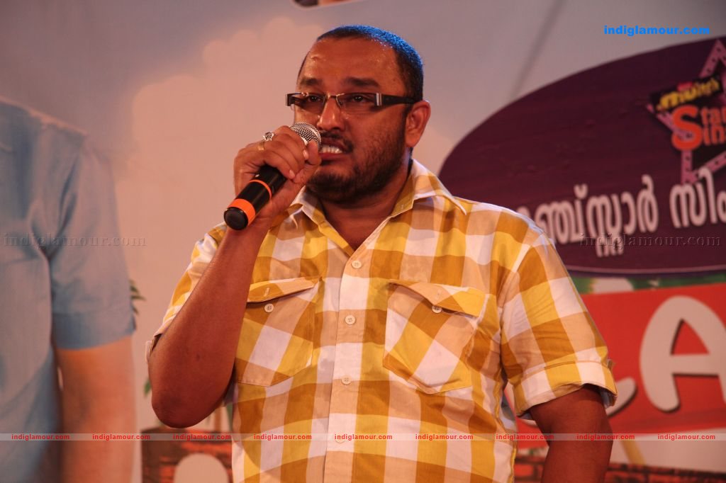 MLA Mani Patham Classum Gusthiyum Pooja Event hd photo