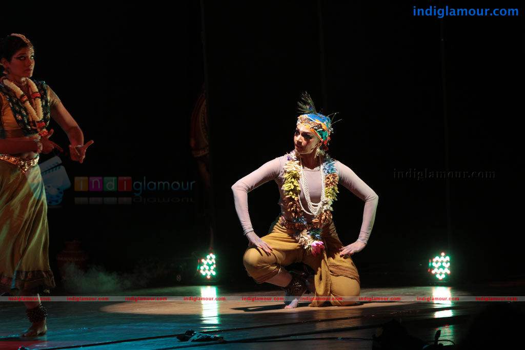 Shobana Dance At Drama Krishna Event Photos Event hd photo