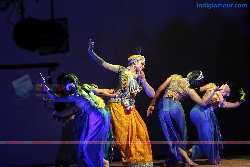 Shobana Dance At Drama Krishna Event Photos Event hd photo