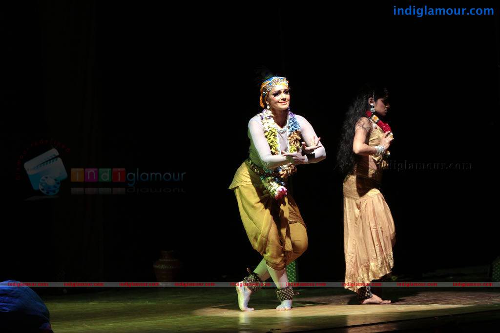Shobana Dance At Drama Krishna Event Photos Event hd photo