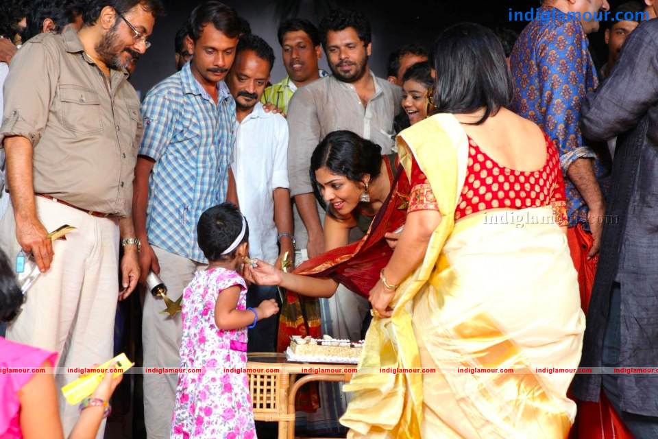 22 Female Kottayam 111th Day Event hd photo