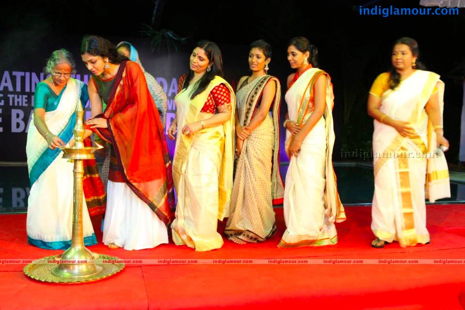 22 Female Kottayam 111th Day Event hd photo
