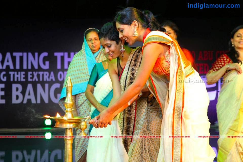 22 Female Kottayam 111th Day Event hd photo