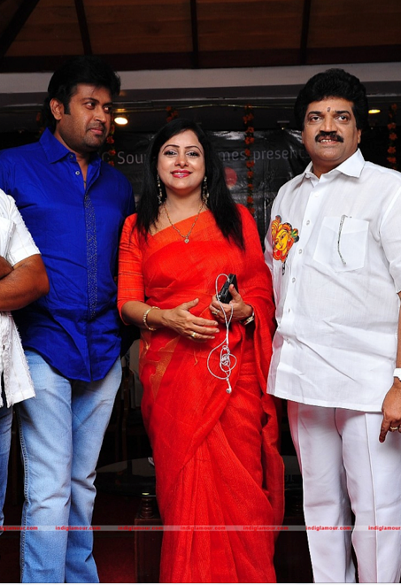 Ardhanari Movie Pooja Event hd photo