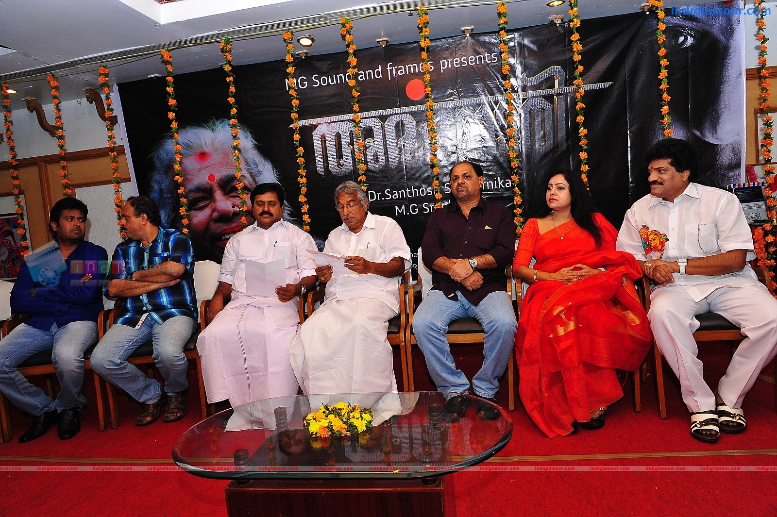 Ardhanari Movie Pooja Event hd photo