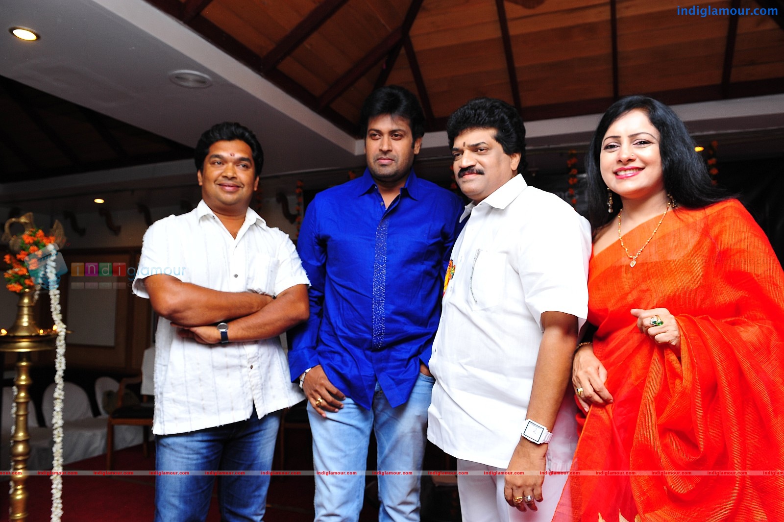 Ardhanari Movie Pooja Event hd photo