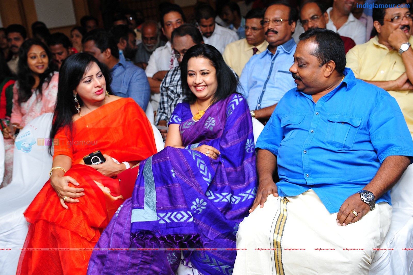 Ardhanari Movie Pooja Event hd photo