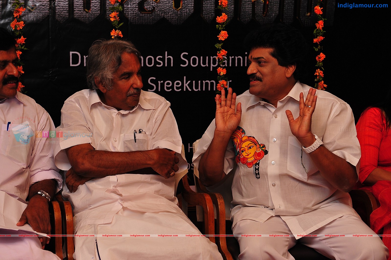 Ardhanari Movie Pooja Event hd photo