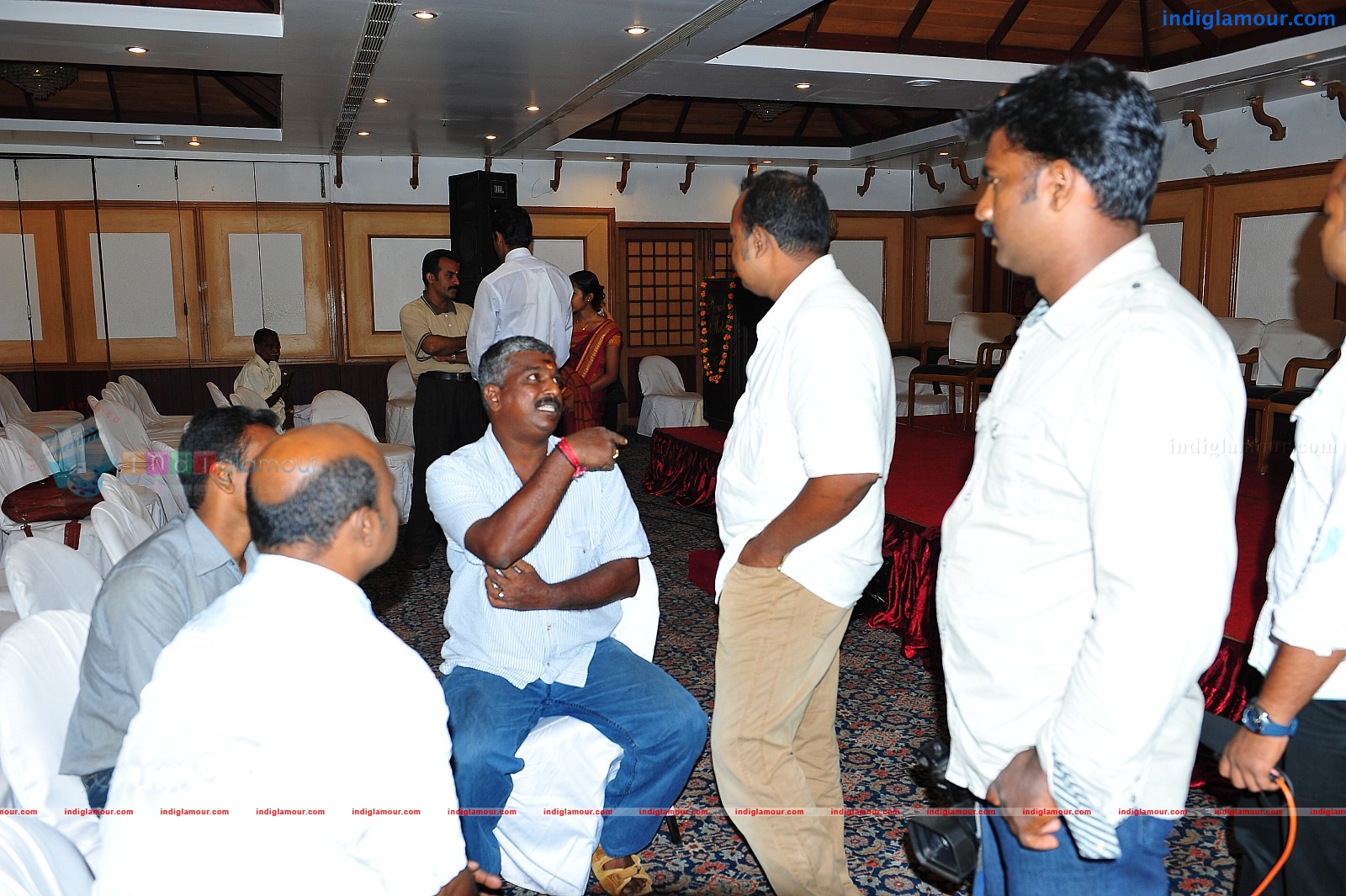 Ardhanari Movie Pooja Event hd photo