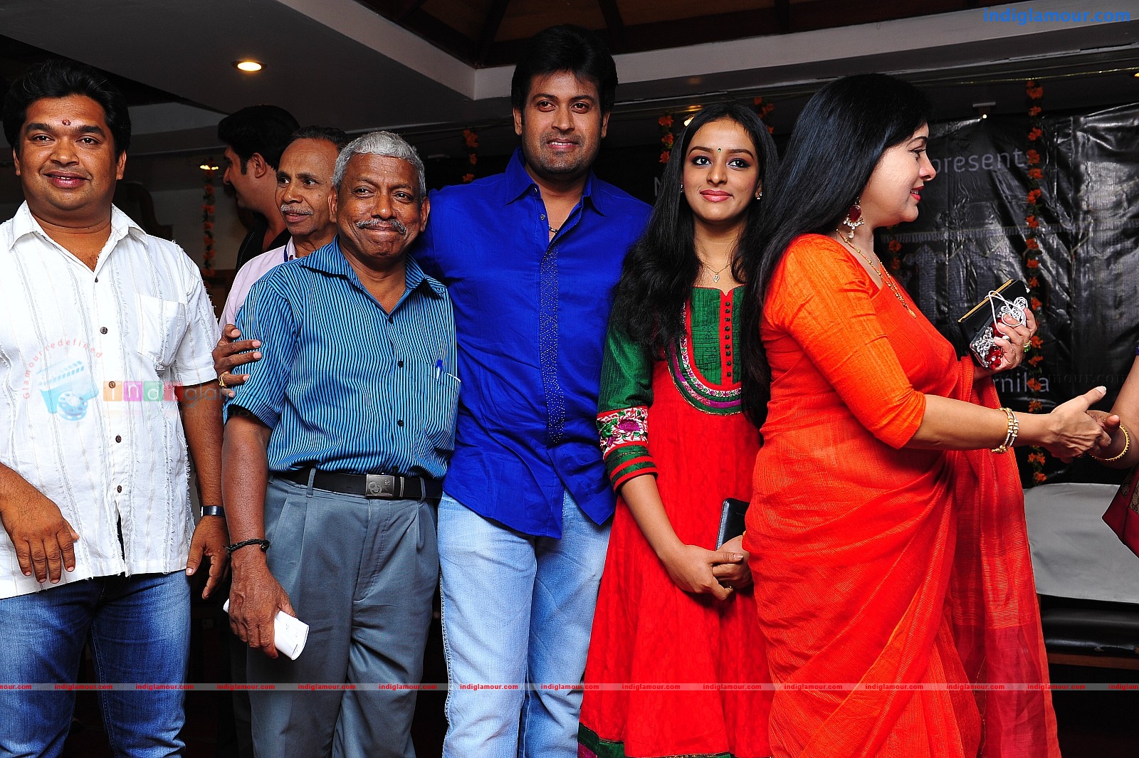 Ardhanari Movie Pooja Event hd photo