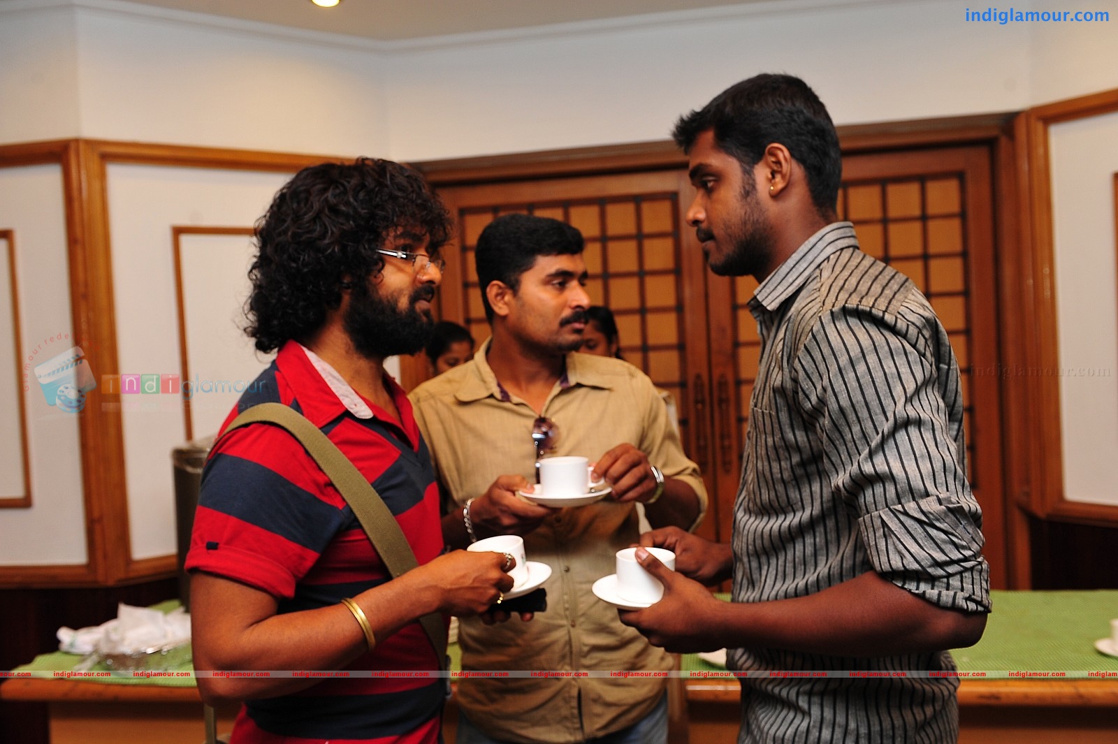 Ardhanari Movie Pooja Event hd photo