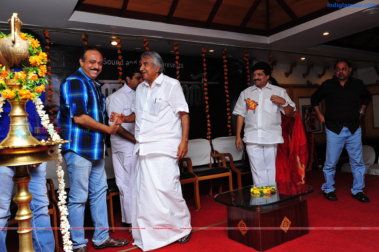 Ardhanari Movie Pooja Event hd photo