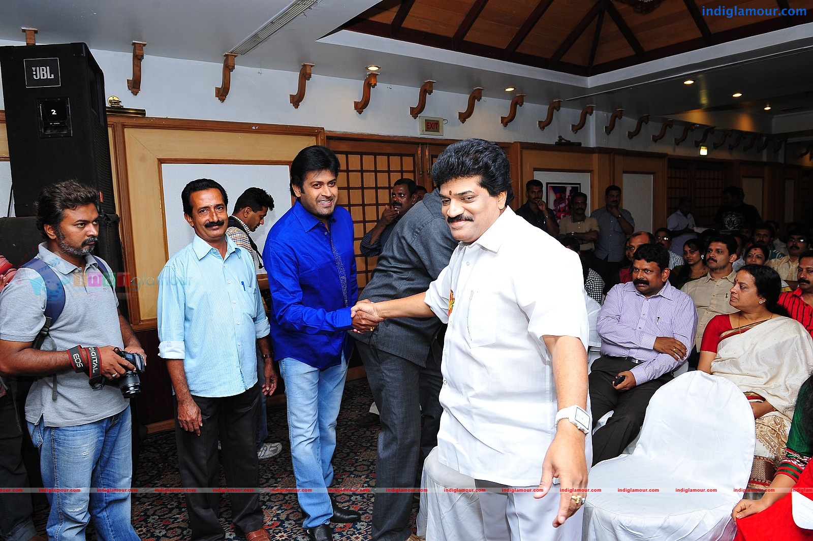 Ardhanari Movie Pooja Event hd photo