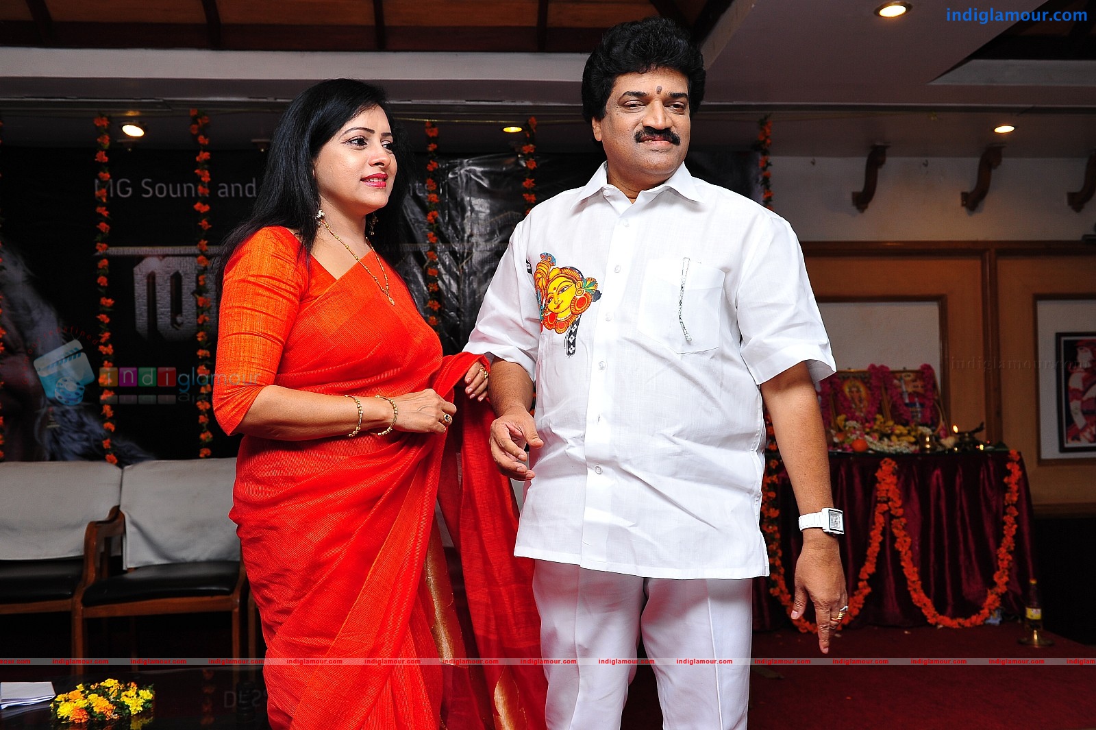 Ardhanari Movie Pooja Event hd photo